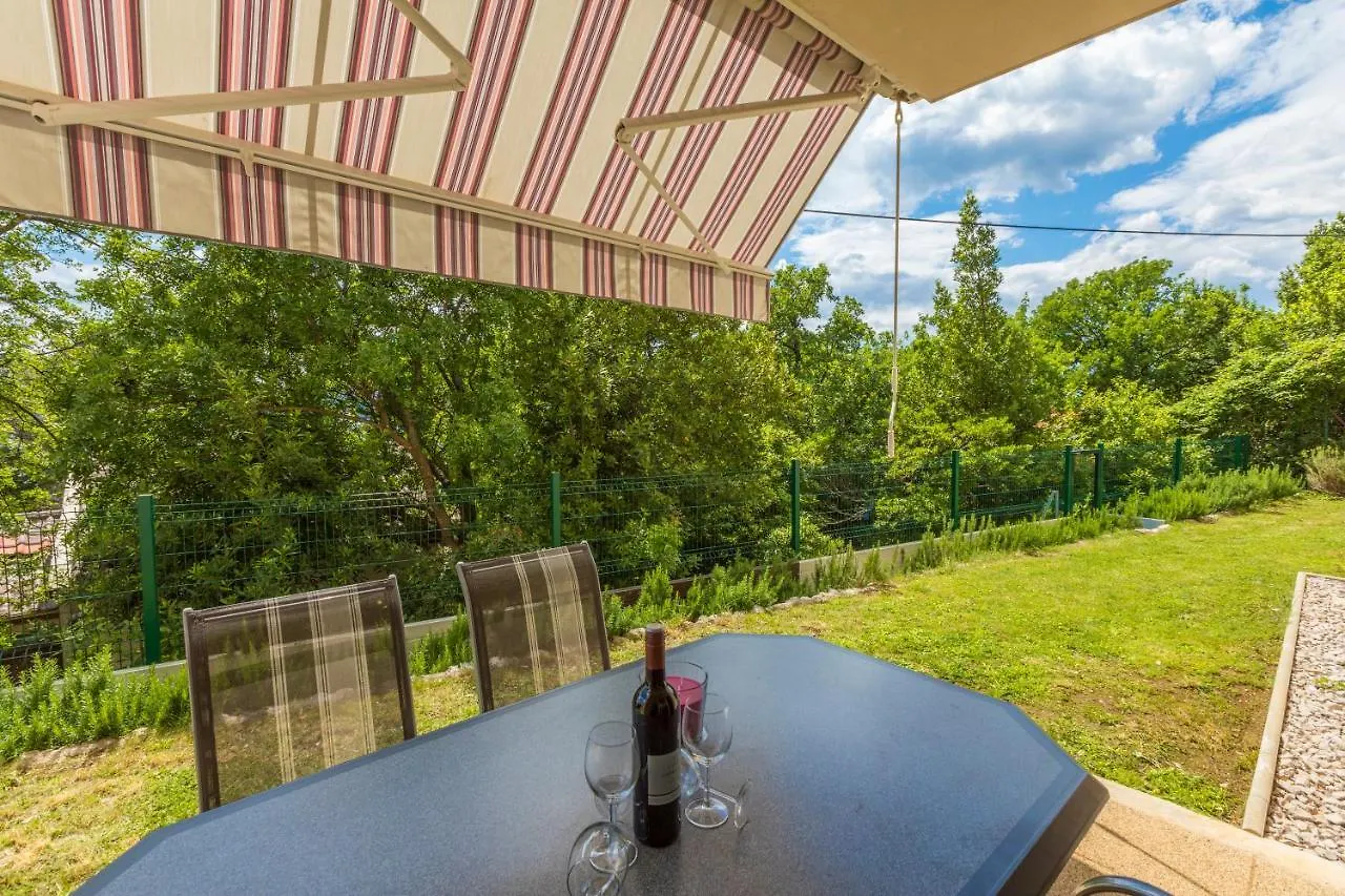 Mb Apartmani Crikvenica Apartment