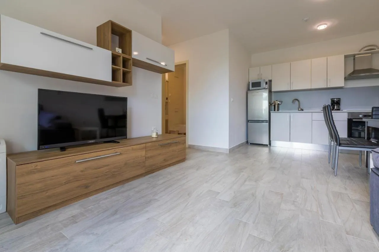Apartment Mb Apartmani Crikvenica Croatia