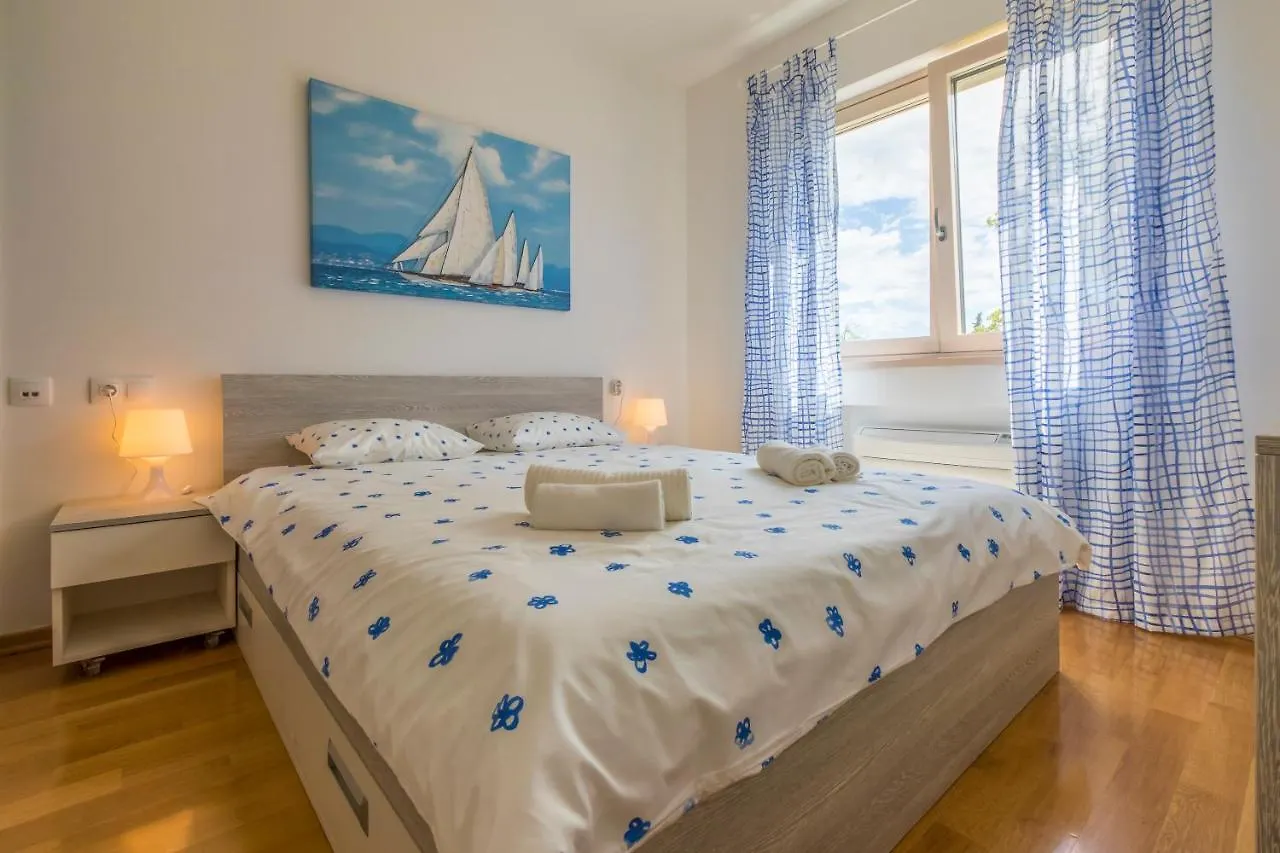 Mb Apartmani Crikvenica Apartment