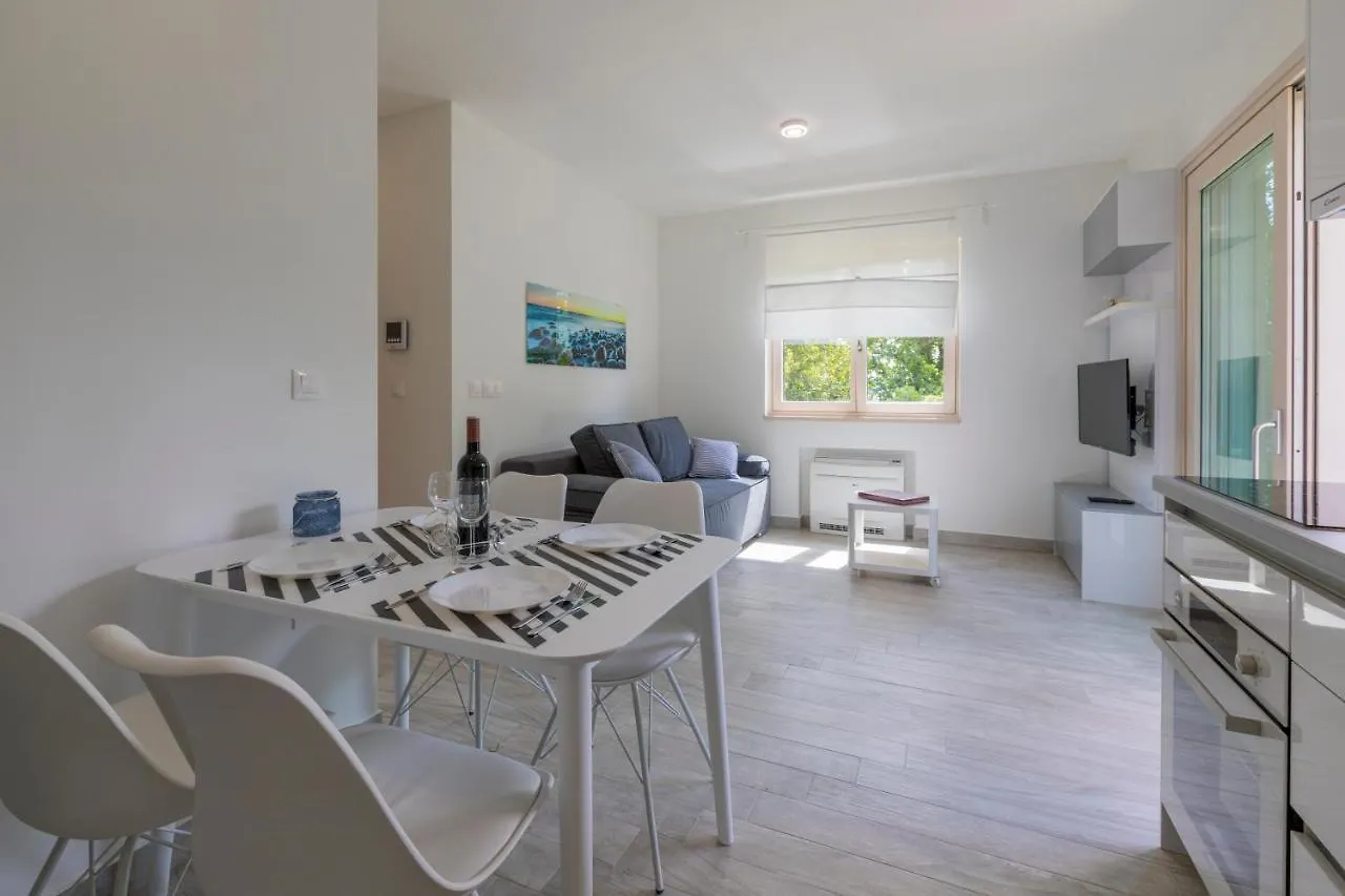 Mb Apartmani Crikvenica Apartment