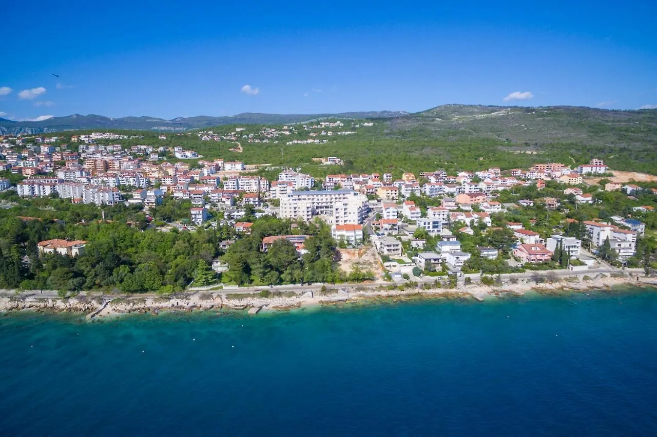 Mb Apartmani Crikvenica 0*,