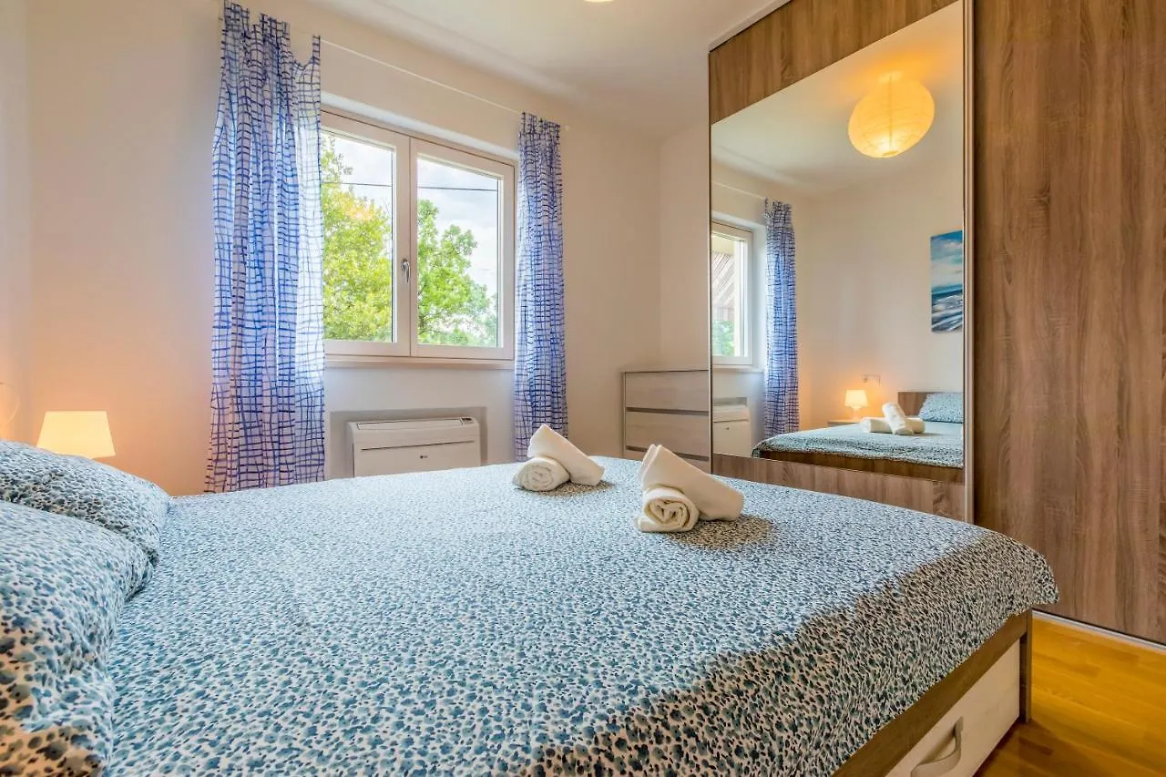 Mb Apartmani Crikvenica Apartment